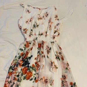 Floral long dress🌺🌺